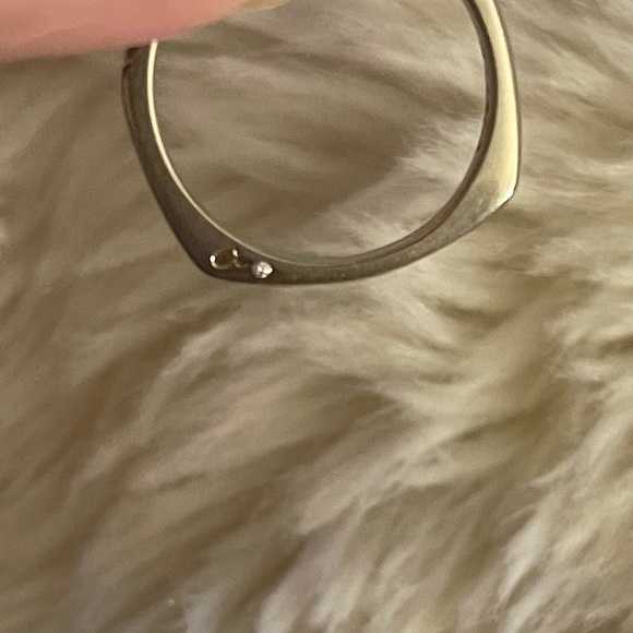 A.Jaffe 18k White Gold and Diamond Band - Picture 8 of 9